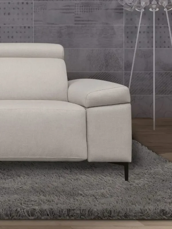 sofa-chaise-long-rem-en-vista-detalle-pata-de-sofa