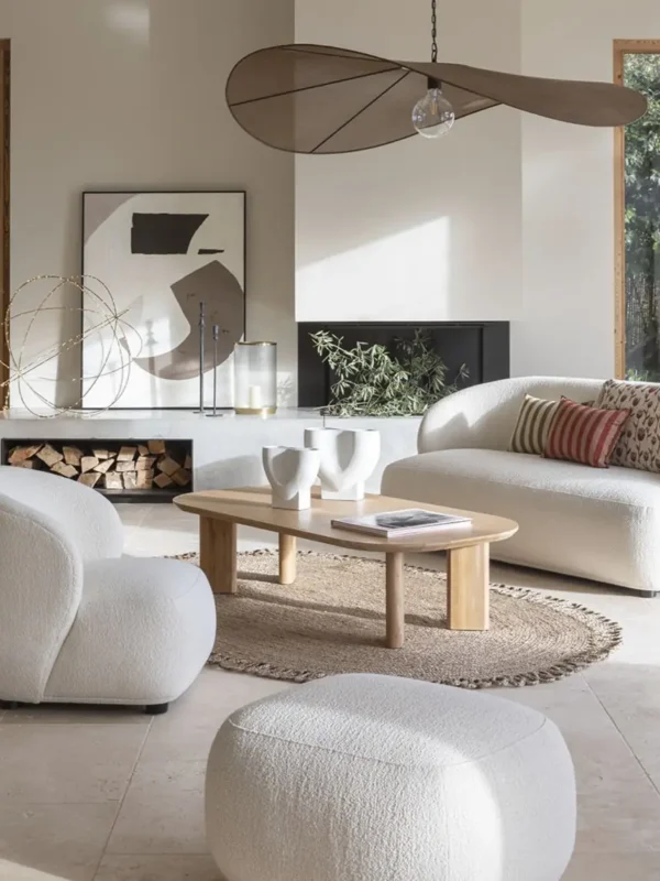 sillon-lisette-tejido-boucle-crema-modelo-pequeño-en-salon-amueblado